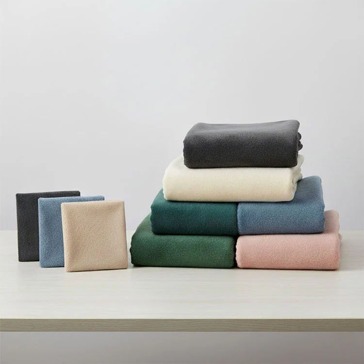 एन्टी-पिल ब्रश गरिएको कपडा